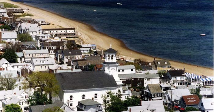 Cape Cod is the perfect place for a romantic Valentine’s Day getaway!