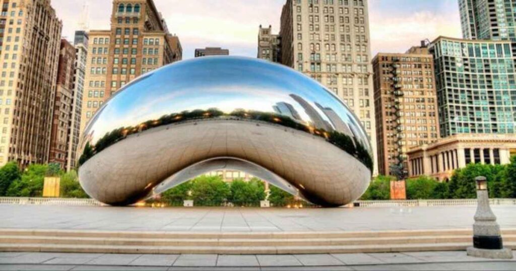 Stroll Through Millennium Park - Romantic Date Night Ideas in Chicago