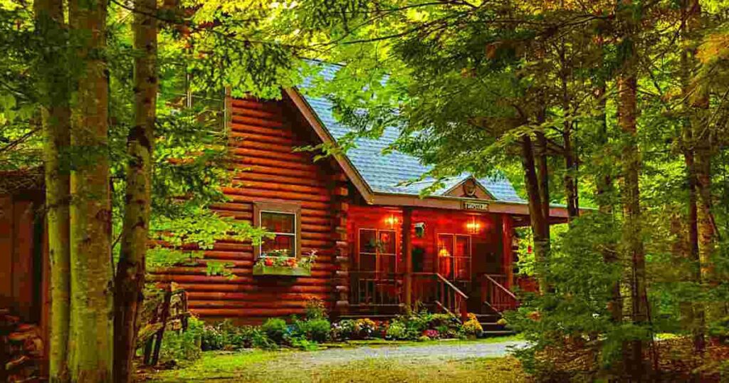 The Private Fairytale Cabin of Your Dreams in Stowe! Featured in Vrtravel! Romantic Cabins in Vermont