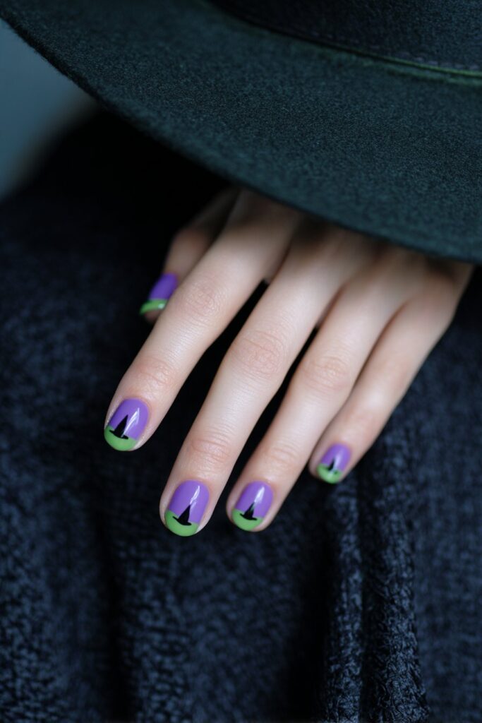 Witch Hat Accent Nails